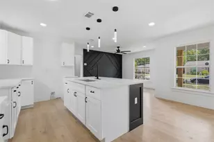 11012 Castolon Dr, Dallas, TX 75228 - Photo 10