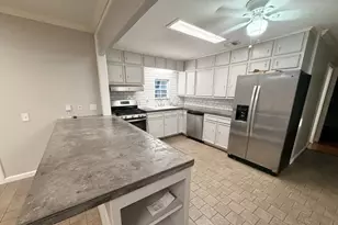 4925 Lubbock Ave, Fort Worth, TX 76115 - Photo 10