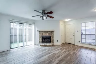 5757 E University Boulevard #27S, Dallas, TX 75206 - Photo 4
