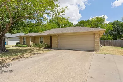 3201 Louis Avenue, Corsicana, TX 75110 - Photo 2