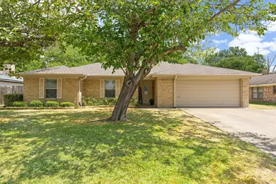 3201 Louis Avenue, Corsicana, TX 75110 - Photo 1