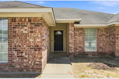 220 Knight Lane, Lacy Lakeview, TX 76705 - Photo 8