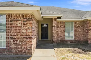 220 Knight Ln, Lacy Lakeview, TX 76705 - Photo 8
