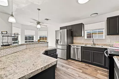 220 Knight Lane, Lacy Lakeview, TX 76705 - Photo 18