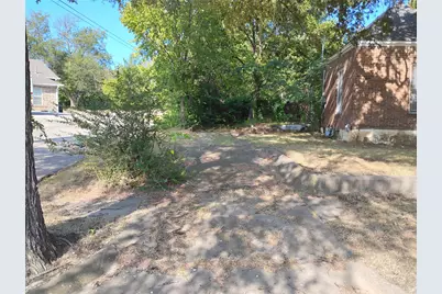615 N Mirick Avenue, Denison, TX 75020 - Photo 2