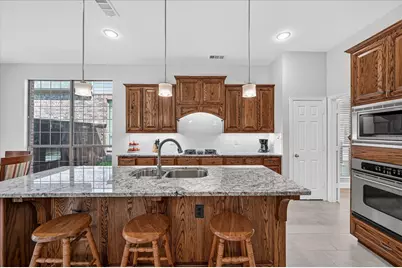 6943 Navigation Drive, Grand Prairie, TX 75054 - Photo 6