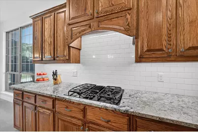 6943 Navigation Drive, Grand Prairie, TX 75054 - Photo 14