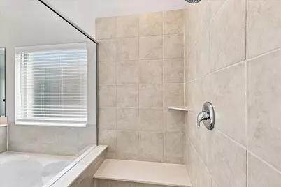 1005 Rosebay Drive, Fort Worth, TX 76247 - Photo 24