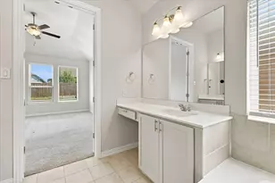 1005 Rosebay Dr, Fort Worth, TX 76247 - Photo 22