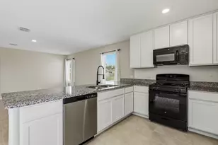 2901 Questa St, Fort Worth, TX 76119 - Photo 12