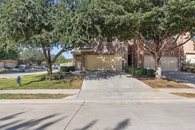 2656 Jacobson Drive, Lewisville, TX 75067 - Photo 2