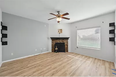 704 San Miguel Trail, Fort Worth, TX 76052 - Photo 2