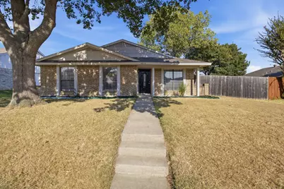 3914 Wheelwright Drive, Garland, TX 75044 - Photo 2