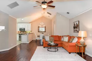 3241 Rosemeade Dr, Fort Worth, TX 76116 - Photo 10