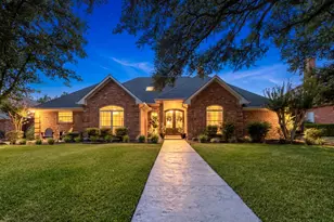1801 Triple Crown Ln, Plano, TX 75093 - Photo 2