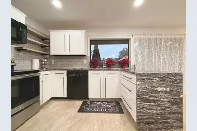 1914 E Spring Valley, Richardson, TX 75081 - Photo 2