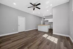514 W 6th St, Bonham, TX 75418 - Photo 2