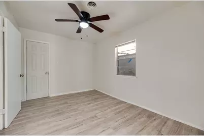 8923 Jennie Lee Lane, Dallas, TX 75227 - Photo 12