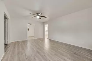 8923 Jennie Lee Ln, Dallas, TX 75227 - Photo 2