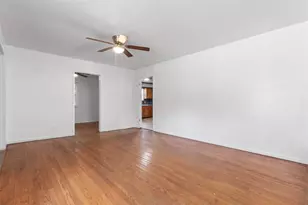 8923 Jennie Lee Ln, Dallas, TX 75227 - Photo 2