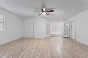 8923 Jennie Lee Ln, Dallas, TX 75227 - Photo 6