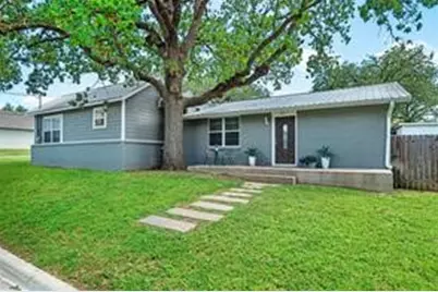 411 Harcourt Street, Weatherford, TX 76086 - Photo 1
