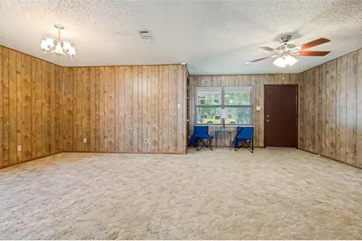 1726 Dorothy Drive, Grand Prairie, TX 75051 - Photo 10