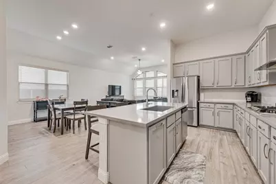 1721 Pattenson Trail, Fort Worth, TX 76052 - Photo 6