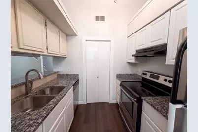 108 Marvin Gardens, Waxahachie, TX 75165 - Photo 2