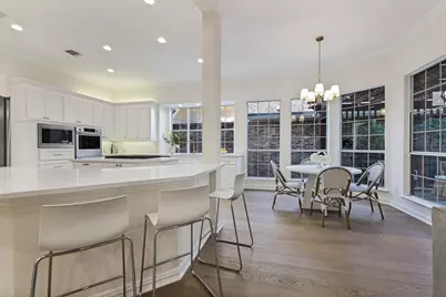8607 Cherry Hill Drive, Dallas, TX 75243 - Photo 14