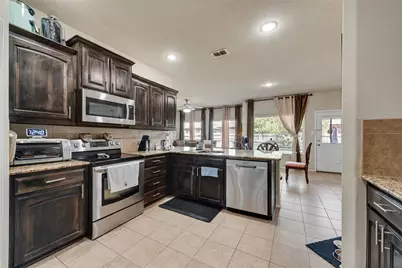1045 Doe Meadow Drive, Fort Worth, TX 76028 - Photo 10