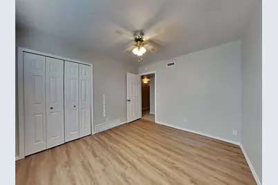 2112 Victoria Road, Carrollton, TX 75007 - Photo 16