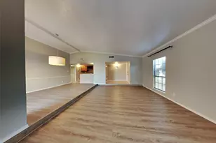2112 Victoria Rd, Carrollton, TX 75007 - Photo 4