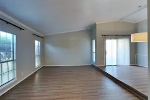 2112 Victoria Rd, Carrollton, TX 75007 - Photo 2