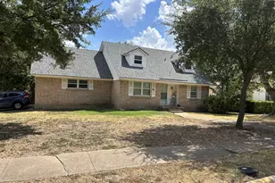 2202 Candleberry Dr, Mesquite, TX 75149 - Photo 2
