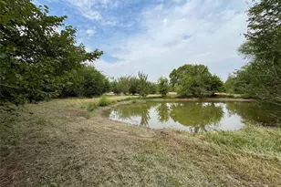 404 E Maple St, Ravenna, TX 75476 - Photo 1