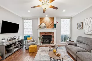 136 Cobblestone Row, Denton, TX 76207 - Photo 4