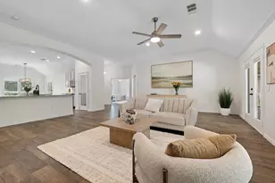 11712 Lynnbrook Dr, Denton, TX 76207 - Photo 8