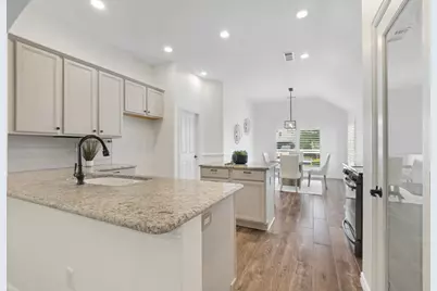 11712 Lynnbrook Drive, Denton, TX 76207 - Photo 10