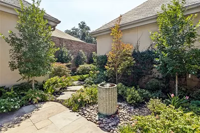10 Saint Laurent Place, Dallas, TX 75225 - Photo 16