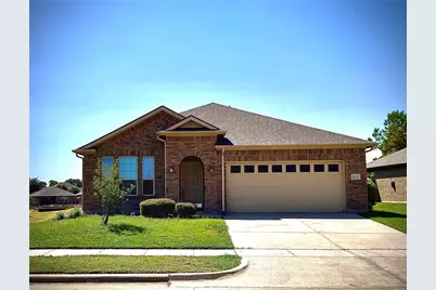 9251 Water Oak Drive, Arlington, TX 76002 - Photo 1