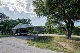 402 Aqua Way, Lake Bridgeport, TX 76426 - Photo 34