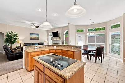 2402 N Hunter Place Lane, Arlington, TX 76006 - Photo 4