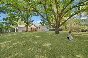 515 Frontier St, River Oaks, TX 76114 - Photo 26