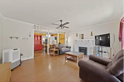 515 Frontier Street, River Oaks, TX 76114 - Photo 8