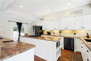 928 N Irving Heights Dr, Irving, TX 75061 - Photo 12