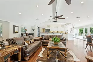 928 N Irving Heights Dr, Irving, TX 75061 - Photo 4