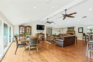 928 N Irving Heights Dr, Irving, TX 75061 - Photo 8