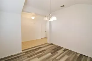3256 Fluvia, Grand Prairie, TX 75054 - Photo 4