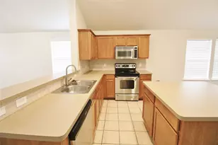 3256 Fluvia, Grand Prairie, TX 75054 - Photo 8